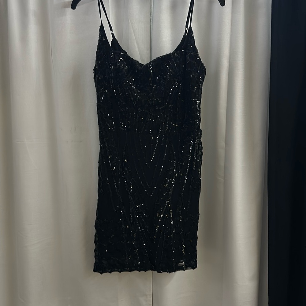Almost brand new women’s dress size 4